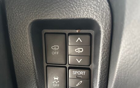 Toyota Land Cruiser Prado 150 рестайлинг 2, 2012 год, 3 100 000 рублей, 19 фотография