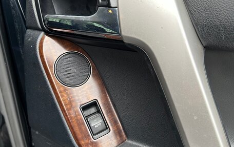 Toyota Land Cruiser Prado 150 рестайлинг 2, 2012 год, 3 100 000 рублей, 20 фотография