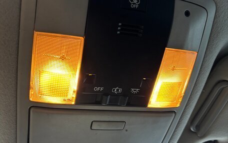 Toyota Land Cruiser Prado 150 рестайлинг 2, 2012 год, 3 100 000 рублей, 39 фотография