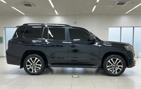 Toyota Land Cruiser 200, 2016 год, 6 300 000 рублей, 6 фотография