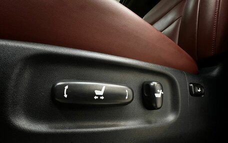 Toyota Land Cruiser 200, 2016 год, 6 300 000 рублей, 29 фотография