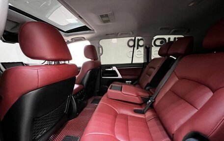 Toyota Land Cruiser 200, 2016 год, 6 300 000 рублей, 34 фотография