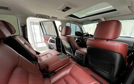 Toyota Land Cruiser 200, 2016 год, 6 300 000 рублей, 37 фотография