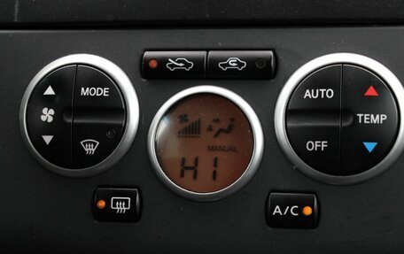 Nissan Tiida, 2011 год, 630 000 рублей, 23 фотография