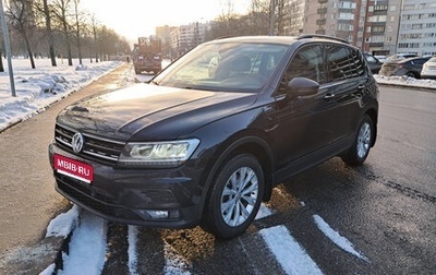 Volkswagen Tiguan II, 2019 год, 2 100 000 рублей, 1 фотография