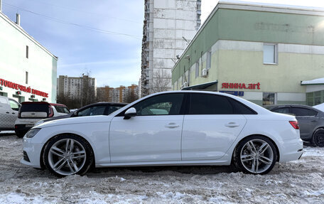 Audi A4, 2018 год, 3 100 000 рублей, 4 фотография