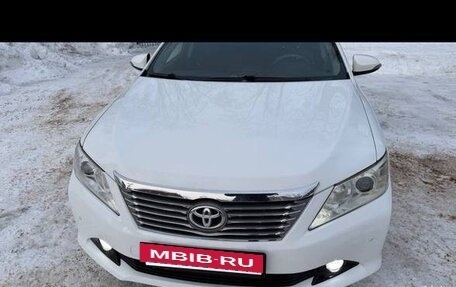 Toyota Camry, 2013 год, 1 200 000 рублей, 5 фотография