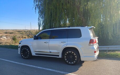 Toyota Land Cruiser 200, 2016 год, 7 250 000 рублей, 2 фотография