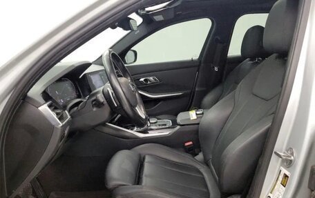 BMW 3 серия, 2019 год, 3 398 000 рублей, 10 фотография