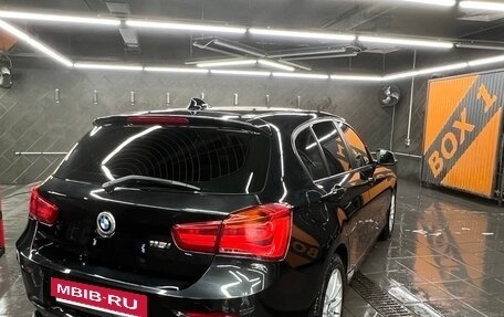 BMW 1 серия, 2018 год, 1 800 000 рублей, 5 фотография