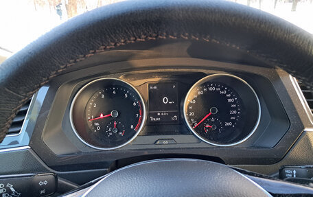 Volkswagen Tiguan II, 2019 год, 2 100 000 рублей, 10 фотография