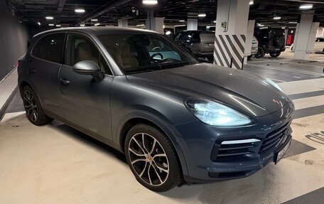 Porsche Cayenne III, 2018 год, 12 800 000 рублей, 2 фотография