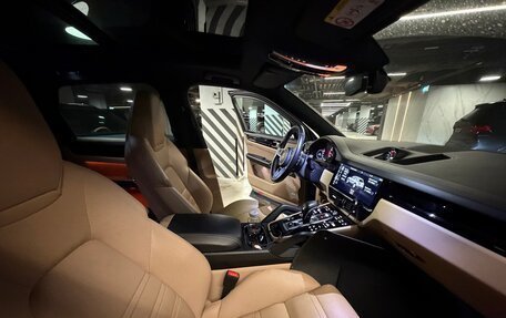 Porsche Cayenne III, 2018 год, 12 800 000 рублей, 8 фотография