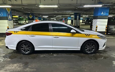 Hyundai Sonata VII, 2019 год, 1 100 000 рублей, 3 фотография