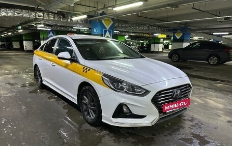 Hyundai Sonata VII, 2019 год, 1 100 000 рублей, 2 фотография