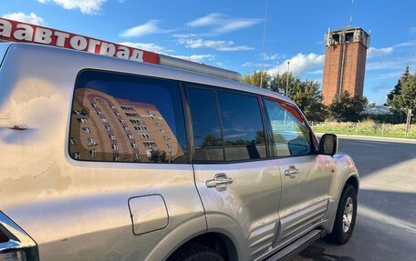 Mitsubishi Pajero III рестайлинг, 2001 год, 610 000 рублей, 8 фотография