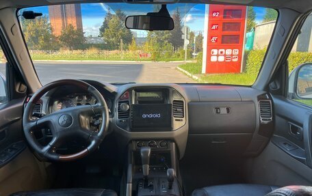 Mitsubishi Pajero III рестайлинг, 2001 год, 610 000 рублей, 11 фотография
