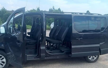 Nissan NV300, 2018 год, 2 490 000 рублей, 6 фотография