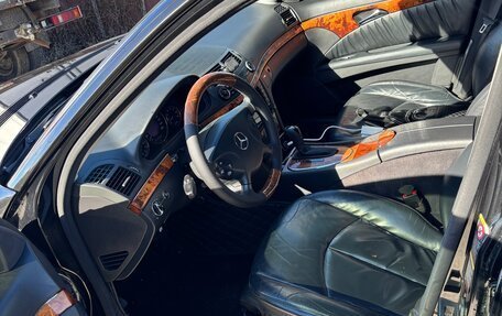 Mercedes-Benz E-Класс, 2006 год, 850 000 рублей, 8 фотография