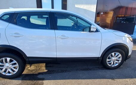 Nissan Qashqai, 2017 год, 1 930 000 рублей, 1 фотография