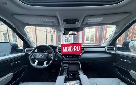 Toyota Sequoia, 2023 год, 13 500 000 рублей, 9 фотография