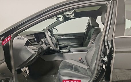 Toyota Camry, 2025 год, 5 400 000 рублей, 12 фотография