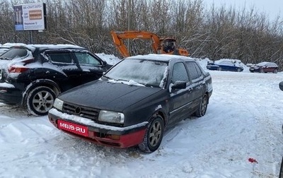 Volkswagen Vento, 1992 год, 120 000 рублей, 1 фотография