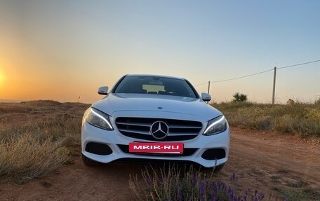 Mercedes-Benz C-Класс, 2018 год, 1 997 000 рублей, 11 фотография