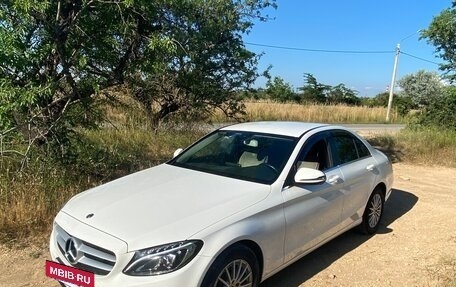 Mercedes-Benz C-Класс, 2018 год, 1 997 000 рублей, 15 фотография