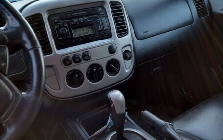 Ford Maverick, 2005 год, 450 000 рублей, 10 фотография