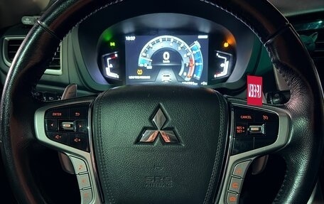 Mitsubishi Montero Sport, 2022 год, 3 800 000 рублей, 13 фотография