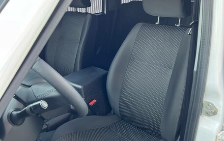 ЛуАЗ Patriot, 2017 год, 1 400 000 рублей, 14 фотография