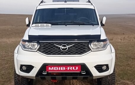 ЛуАЗ Patriot, 2017 год, 1 400 000 рублей, 26 фотография