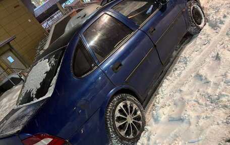 Opel Vectra B рестайлинг, 1998 год, 220 000 рублей, 4 фотография