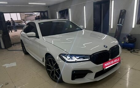 BMW 5 серия, 2018 год, 2 200 000 рублей, 2 фотография