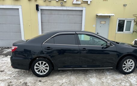 Toyota Camry, 2014 год, 850 000 рублей, 3 фотография