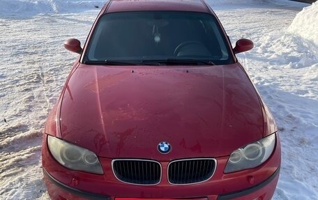 BMW 1 серия, 2008 год, 800 000 рублей, 6 фотография