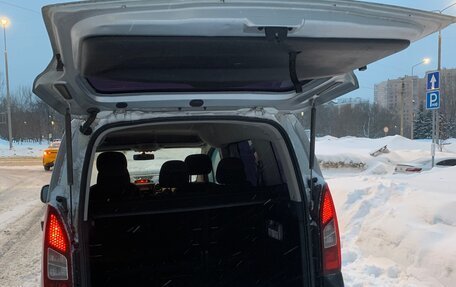 Peugeot Partner II рестайлинг 2, 2012 год, 690 000 рублей, 6 фотография