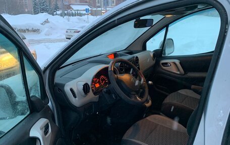 Peugeot Partner II рестайлинг 2, 2012 год, 690 000 рублей, 15 фотография