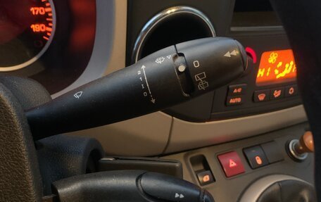 Peugeot Partner II рестайлинг 2, 2012 год, 690 000 рублей, 12 фотография