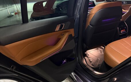 BMW X5, 2019 год, 5 900 000 рублей, 12 фотография