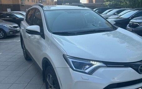 Toyota RAV4, 2017 год, 1 750 000 рублей, 1 фотография