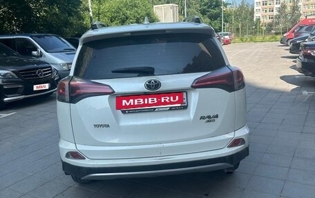 Toyota RAV4, 2017 год, 1 750 000 рублей, 3 фотография