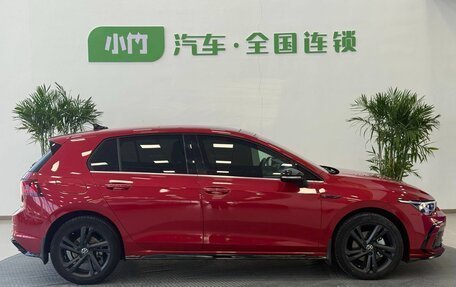 Volkswagen Golf VIII, 2021 год, 1 695 000 рублей, 4 фотография