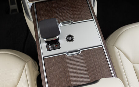 Land Rover Range Rover IV рестайлинг, 2025 год, 24 390 000 рублей, 17 фотография
