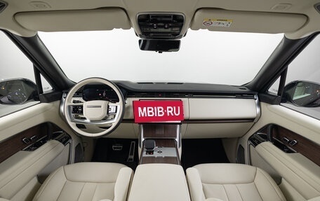 Land Rover Range Rover IV рестайлинг, 2025 год, 24 390 000 рублей, 32 фотография