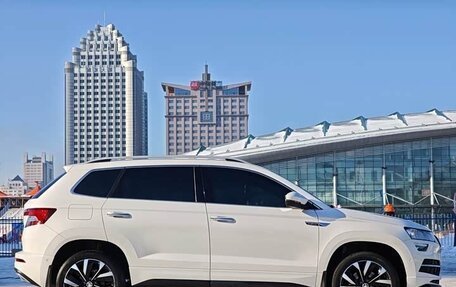 Skoda Karoq I, 2022 год, 2 155 000 рублей, 4 фотография