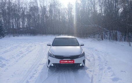 KIA Rio IV, 2022 год, 1 270 000 рублей, 1 фотография