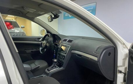 Skoda Octavia, 2011 год, 1 099 000 рублей, 13 фотография