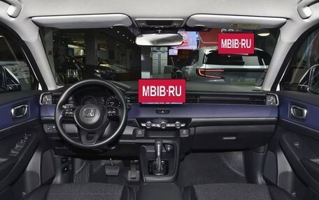 Honda Vezel, 2025 год, 2 015 000 рублей, 8 фотография